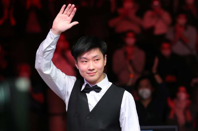 依靠长传和 依靠长传和